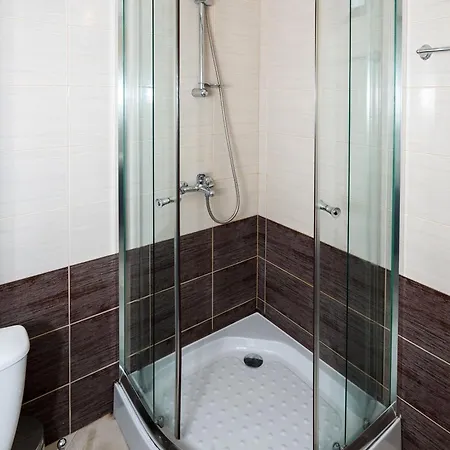 Apartamento Seaside With 2 Bedrooms For Up To 5 Guests *